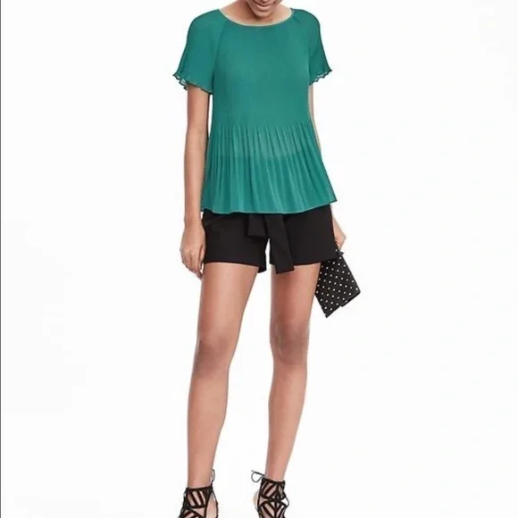 New - BR pleat top - Picture 1 of 3